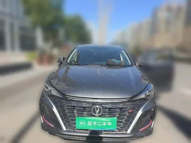 Changan Eado — Фото автомобиля 2