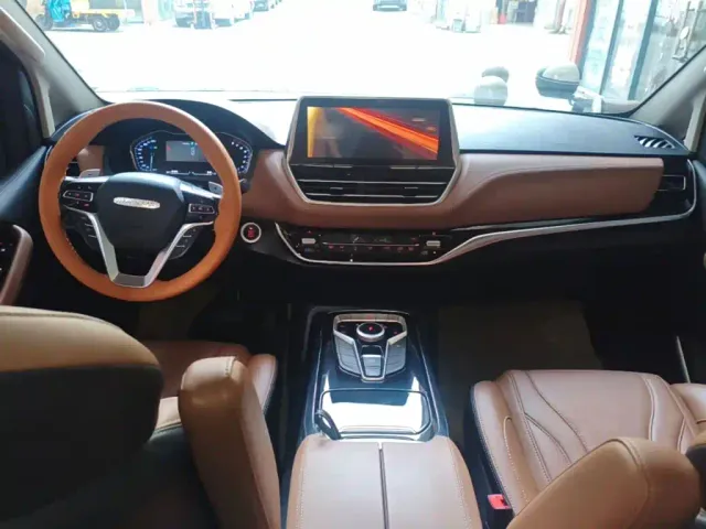 Maxus G20 — Фото автомобиля 9