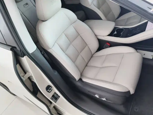 IM Motors LS6 — Фото автомобиля 24