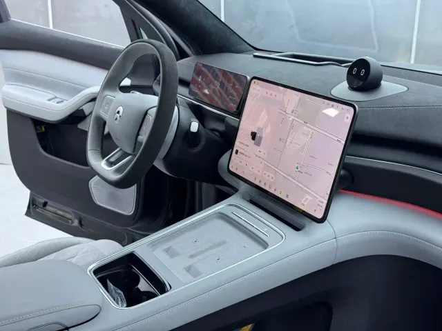 Nio EC6 — Фото автомобиля 21