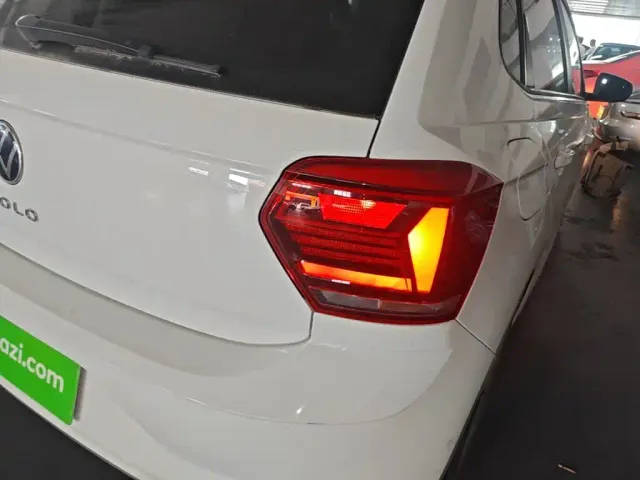 Volkswagen Polo — Фото автомобиля 7