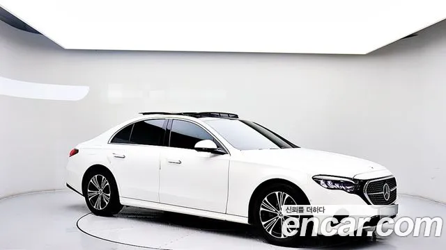 Mercedes-Benz E-Class W214 — Фото автомобиля 4