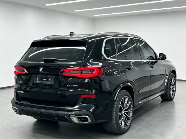 BMW X5 — Фото автомобиля 17