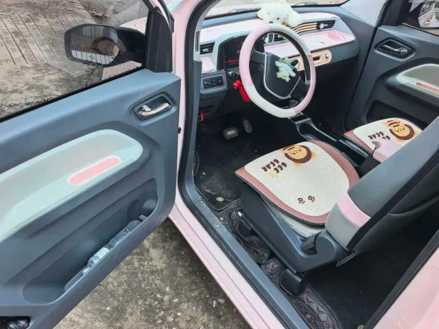 Wuling Hongguang Mini EV — Фото автомобиля 3