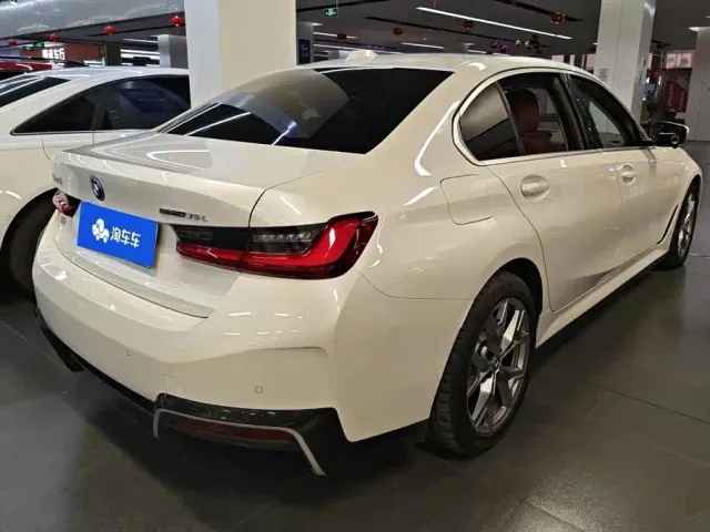 BMW i3 — Фото автомобиля 3