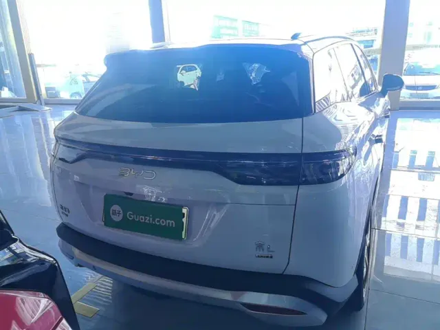 BYD Song L DM-i — Фото автомобиля 5