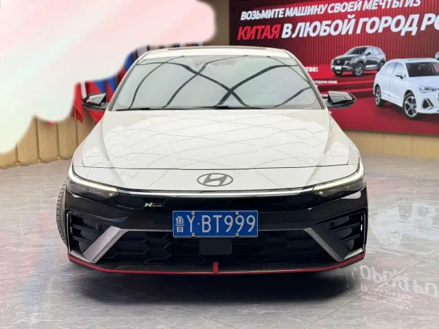 Hyundai Elantra — Фото автомобиля 2