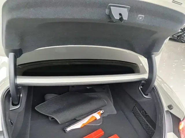 Xiaomi SU7 — Фото автомобиля 18