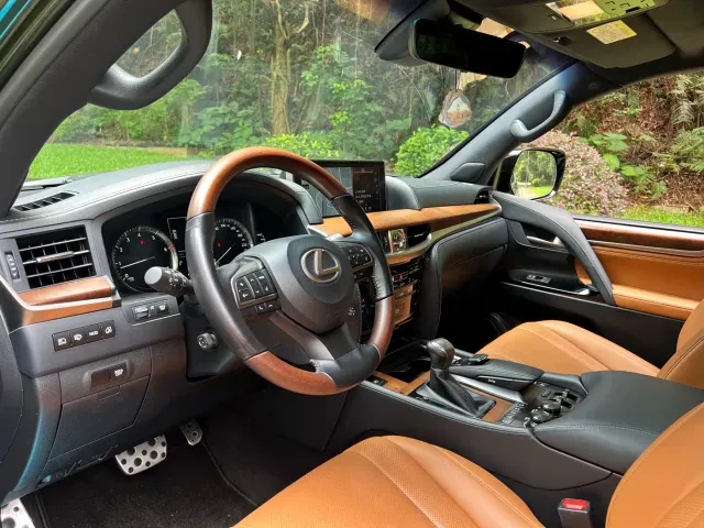 Lexus LX — Фото автомобиля 6