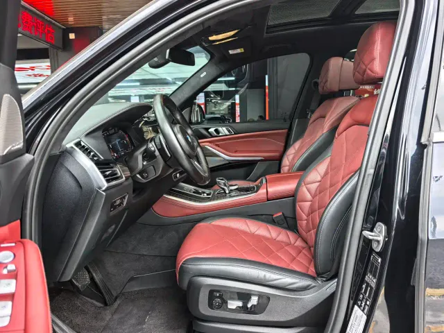 BMW X5 — Фото автомобиля 11