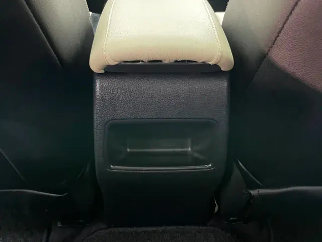 Toyota Corolla — Фото автомобиля 23