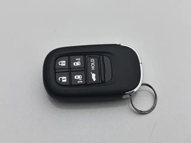 Honda Odyssey — Фото автомобиля 19