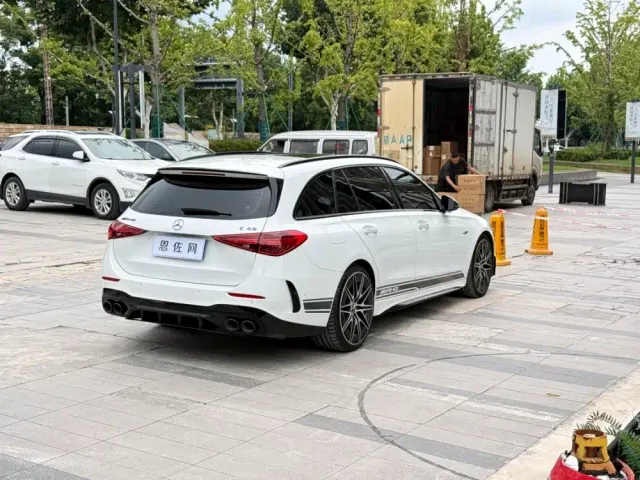 Mercedes-Benz C-Class AMG — Фото автомобиля 21