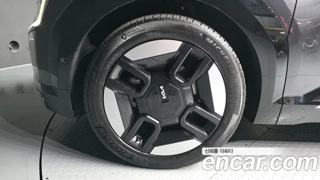 Фотография автомобиля — Kia EV9