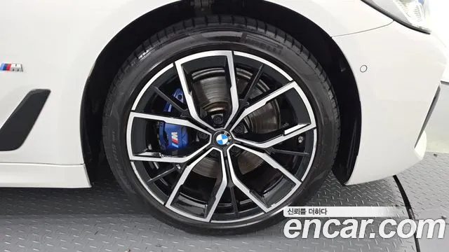 BMW 5 Series G30 — Фото автомобиля 6