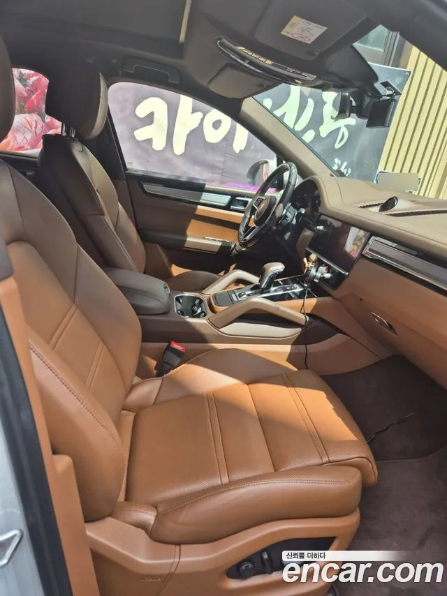 Porsche Cayenne PO536 — Фото автомобиля 3