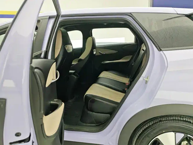 BYD Dolphin — Фото автомобиля 11