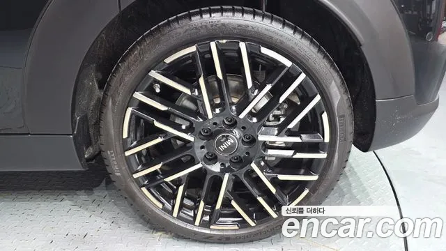 Mini Cooper — Фото автомобиля 21