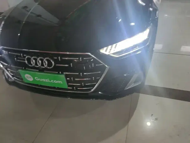 Audi A7L — Фото автомобиля 23