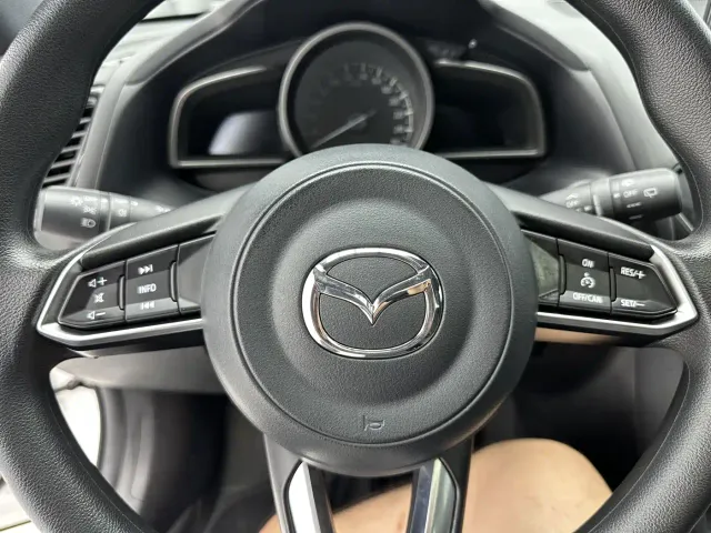 Mazda CX-4 — Фото автомобиля 14