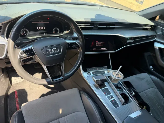 Audi A6L — Фото автомобиля 8