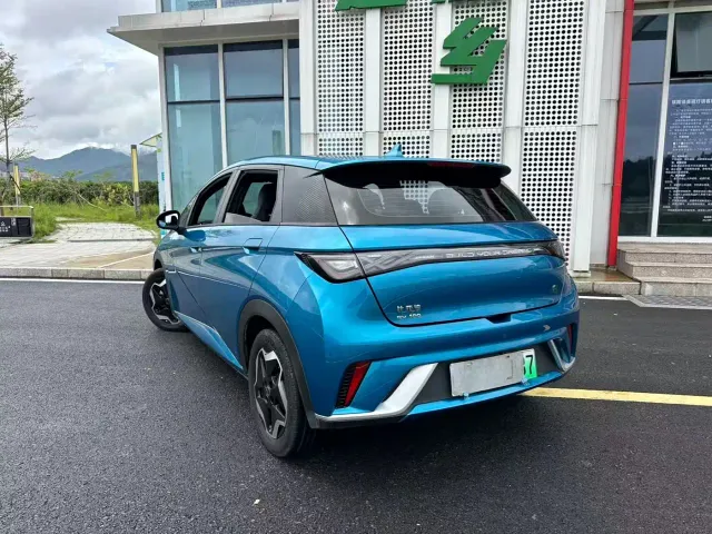 BYD Dolphin — Фото автомобиля 3