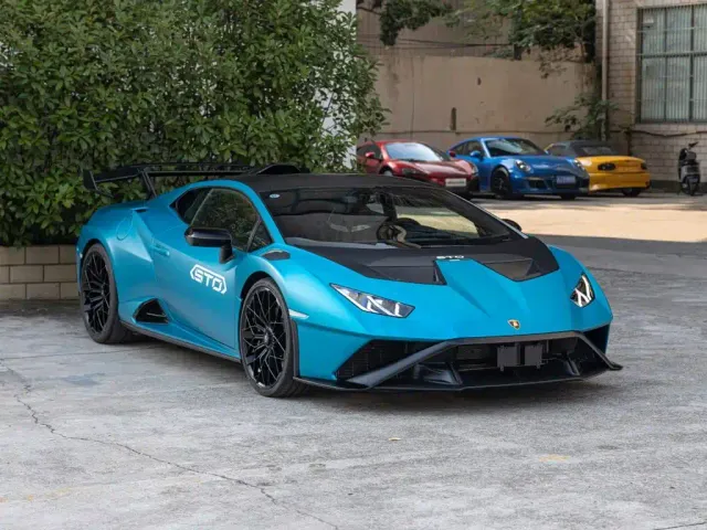 Lamborghini Huracan — Фото автомобиля 3