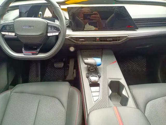 Changan Z6 — Фото автомобиля 6