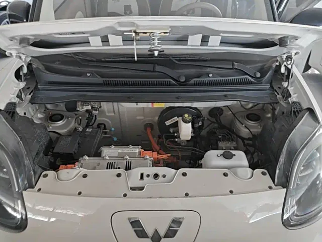 Wuling Hongguang Mini EV — Фото автомобиля 15