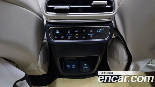 Genesis GV80 2.5T Бензин AWD — Фото автомобиля 17