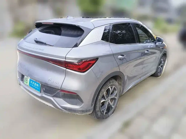 BYD Yuan PLUS — Фото автомобиля 5