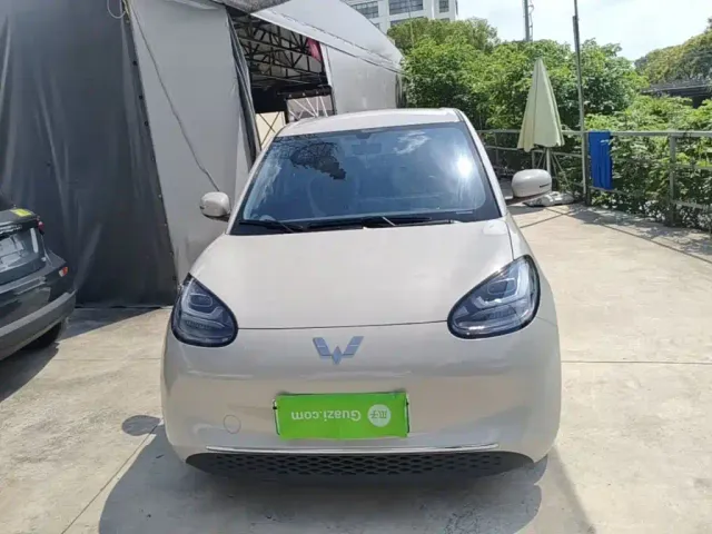 Wuling Bingo — Фото автомобиля 2
