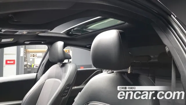 Hyundai Ioniq 6 — Фото автомобиля 23
