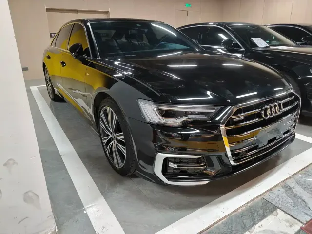 Audi Audi A6L 2022 40 TFSI Luxury Dynamic — Фото автомобиля 3