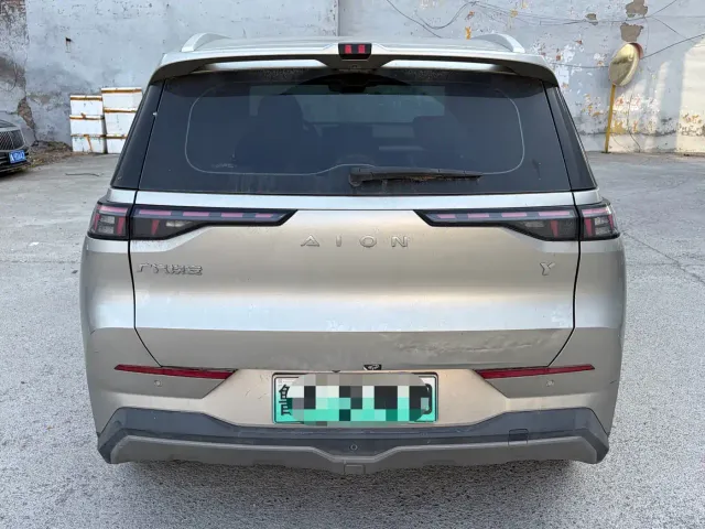 GAC Aion Y — Фото автомобиля 3