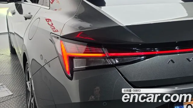 Hyundai Avante CN7 — Фото автомобиля 8