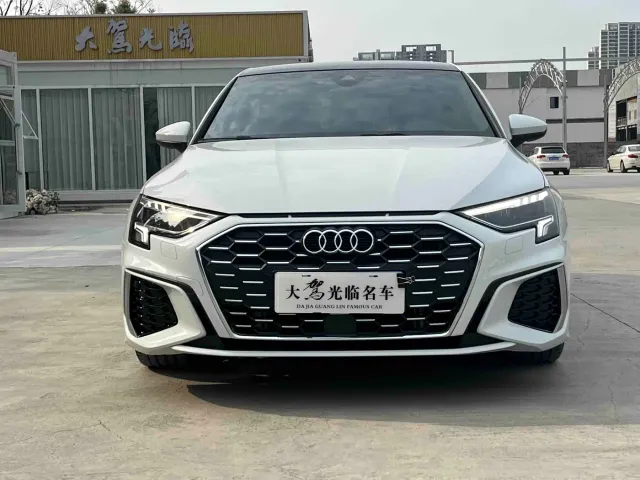 Audi A3 — Фото автомобиля 2