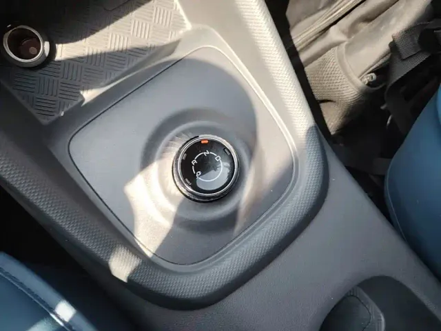 Wuling Hongguang — Фото автомобиля 13