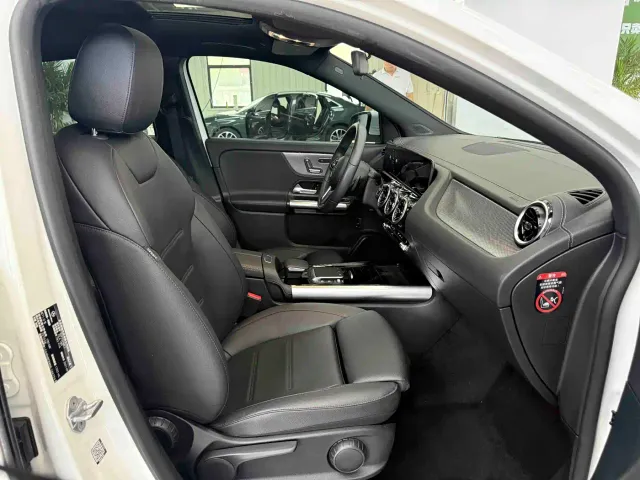 Mercedes-Benz GLA-Class — Фото автомобиля 21
