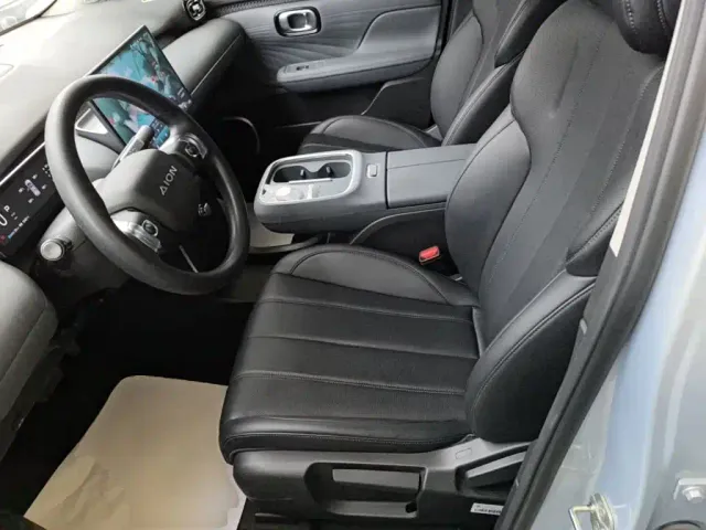 GAC Aion UT — Фото автомобиля 14