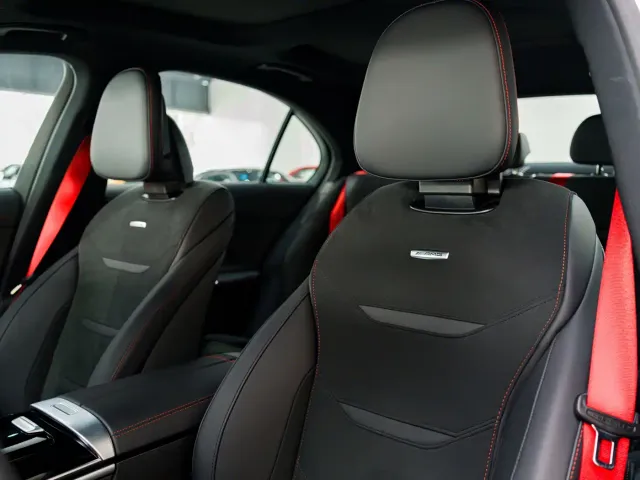 Mercedes-Benz C-Class AMG — Фото автомобиля 7