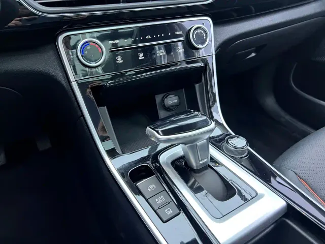 Kia Seltos — Фото автомобиля 16