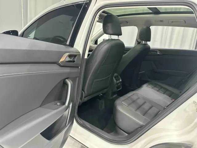 Volkswagen Tharu — Фото автомобиля 15