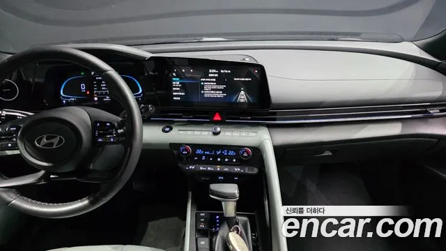 Hyundai AVANTE Новый Avante (CN7) — Фото автомобиля 15