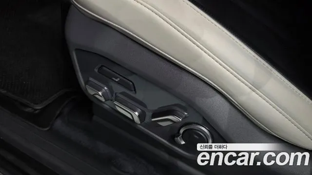 Kia EV9 Long Range 4WD — Фото автомобиля 26