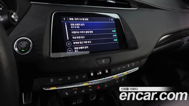 Cadillac XT4 2.0 Sport AWD — Фото автомобиля 13