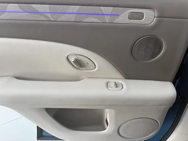 IM Motors LS6 — Фото автомобиля 12