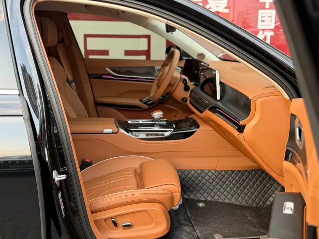 Hongqi H9 — Фото автомобиля 7