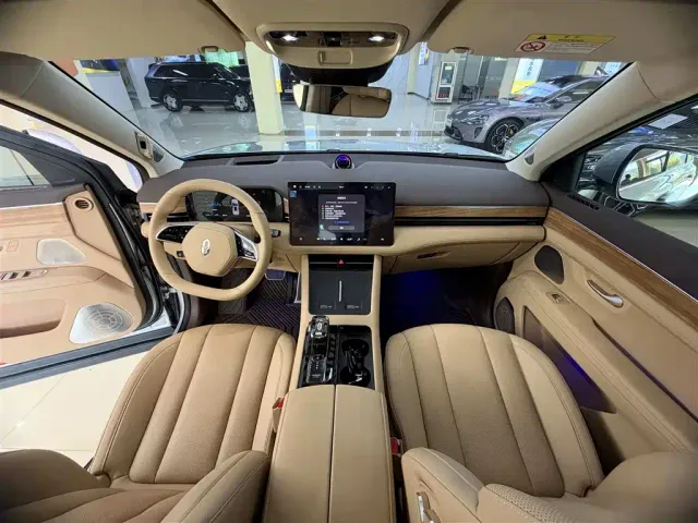 Aito M7 — Фото автомобиля 9