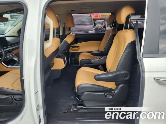 Kia Carnival 4th Gen — Фото автомобиля 13